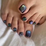 Kitty Claws Cat Eye Toe Press-On Nails