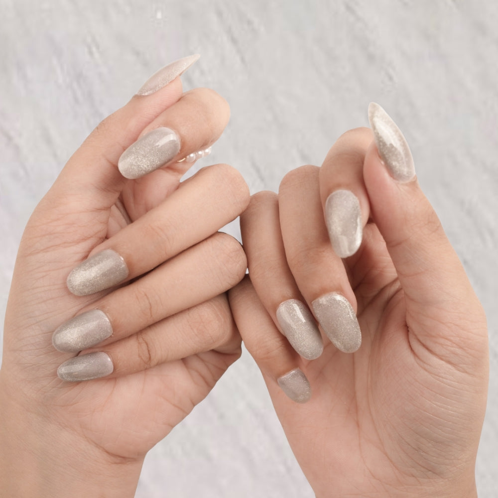 Silver Cat Eye Magnetic Press-On Nails
